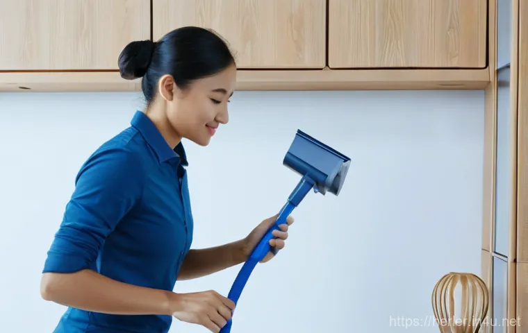 가사도우미로서 지켜야 할 서비스 매너 - A warm and professional first meeting between a Korean female client in her 40s and a Southeast Asia... 가사도우미로서 지켜야 할 서비스 매너 - A warm and professional first meeting between a Korean female client in her 40s and a Southeast Asia...